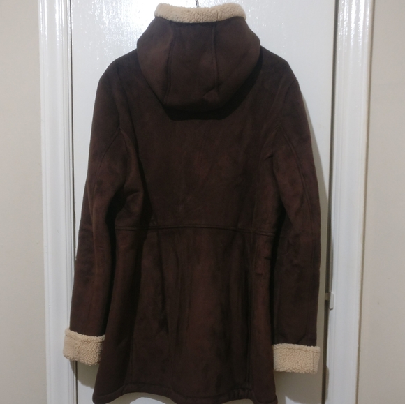 Lands'End Coat Size :6-8 ? - Picture 2 of 5